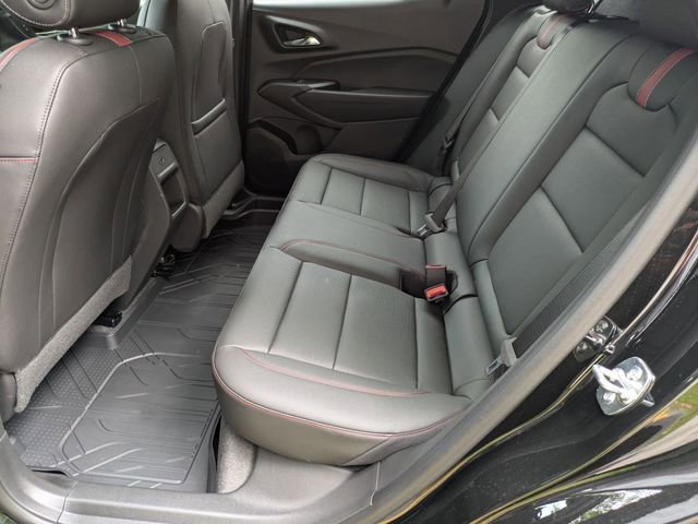 New 2026 Chevrolet Trax RS w/ Sunroof Package FWD image 25
