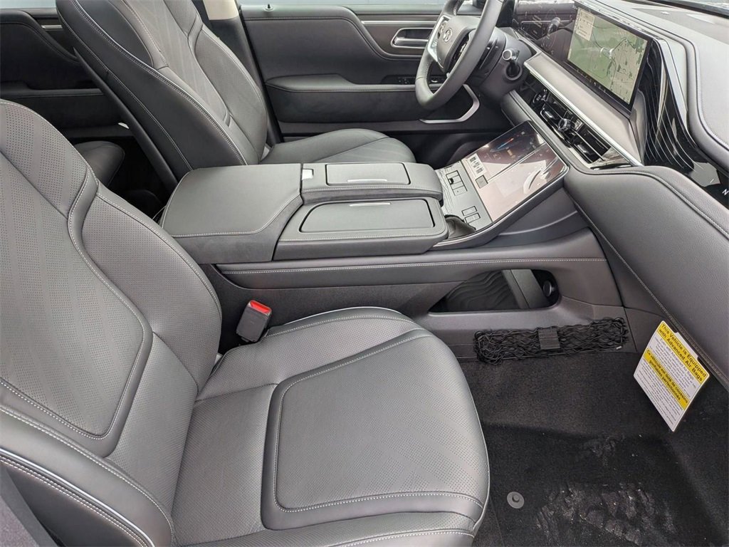 New 2026 INFINITI QX80 Luxe w/ Cargo Package image 32