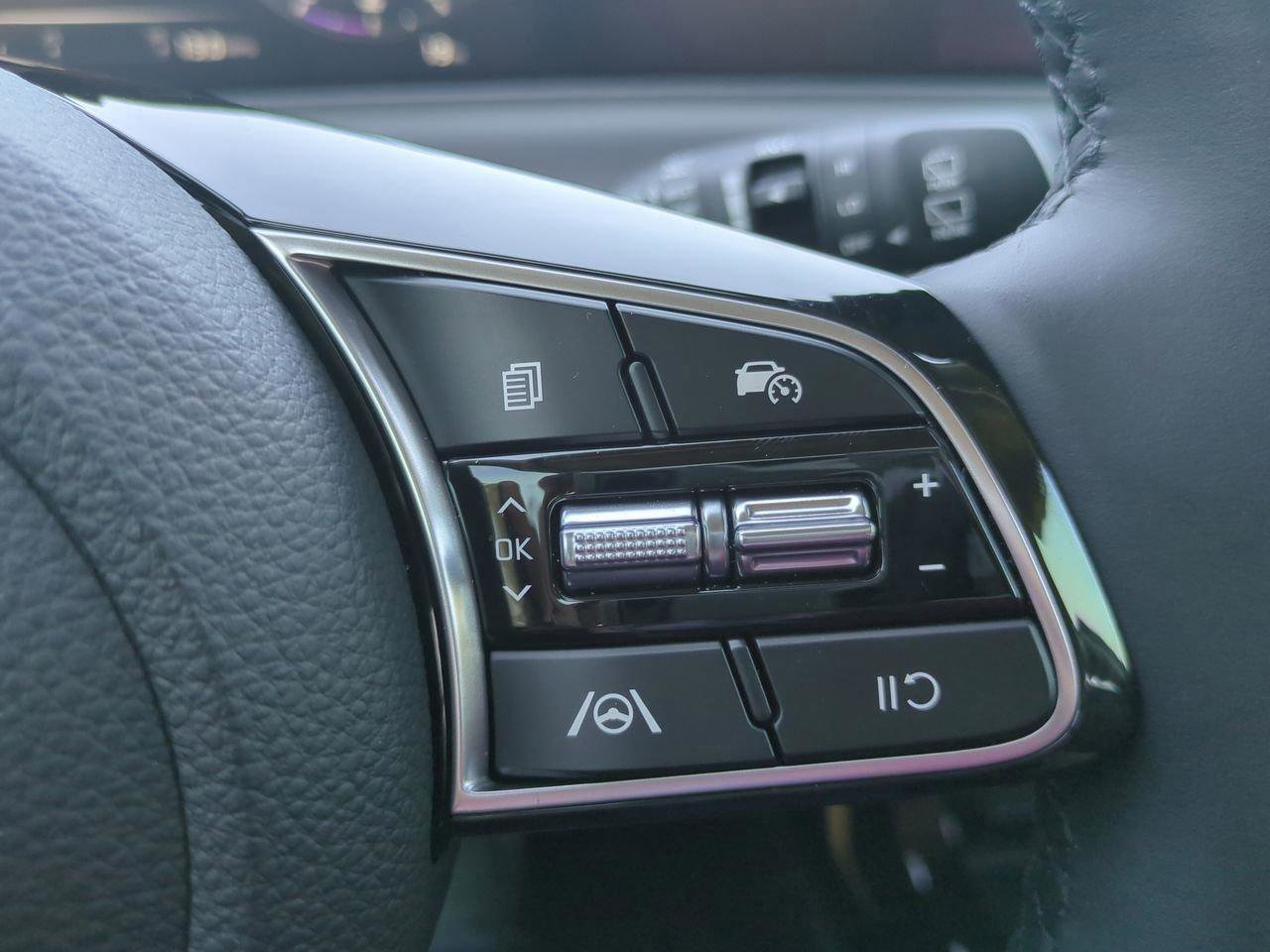 New 2026 Kia Seltos EX image 27