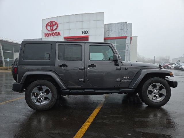 Used 2016 Jeep Wrangler Unlimited Sahara w/ Dual Top Group image 8