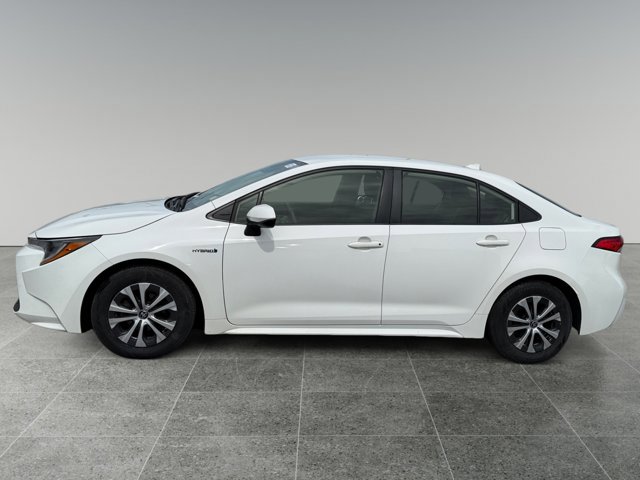 Used 2021 Toyota Corolla LE w/ Carpet Mat Package (TMS) FWD image 3