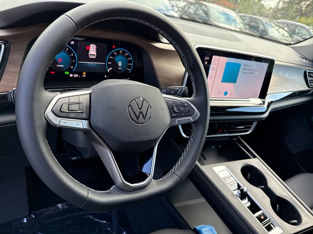 New 2026 Volkswagen Atlas SE image 6
