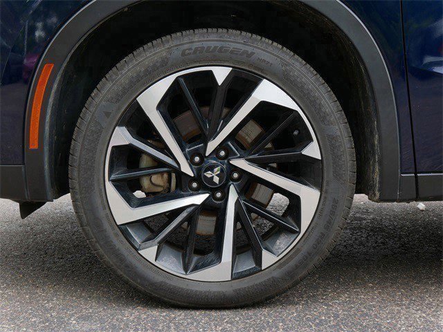 Used 2024 Mitsubishi Outlander SE image 9