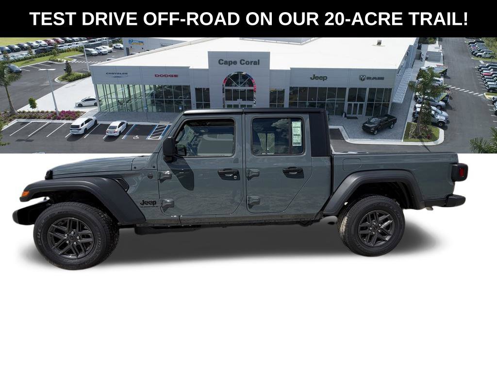 New 2026 Jeep Gladiator Sport AWD/4WD image 6