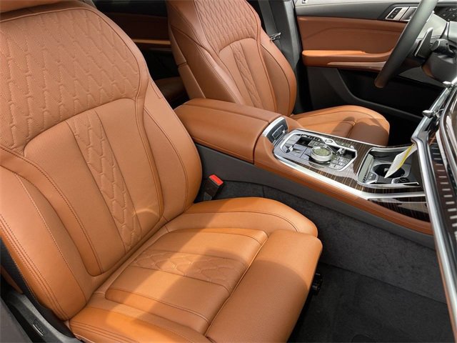 New 2026 BMW X7 M60i image 11
