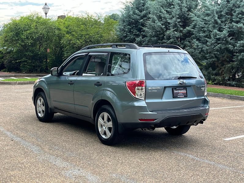 Used 2011 Subaru Forester 2.5X AWD/4WD image 21