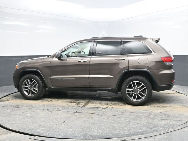 Used 2021 Jeep Grand Cherokee Limited w/ Trailer Tow Group IV image 4
