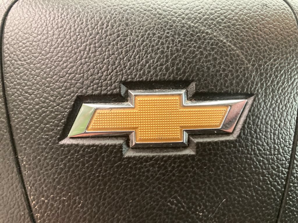 Used 2019 Chevrolet Trax LT w/ LT Convenience Package AWD/4WD image 25
