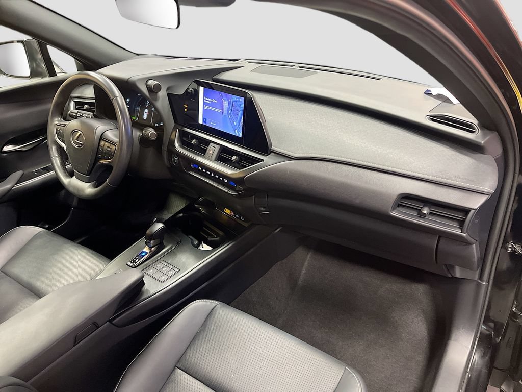 Used 2025 Lexus UX 300h AWD w/ Accessory Package (Z1) image 30