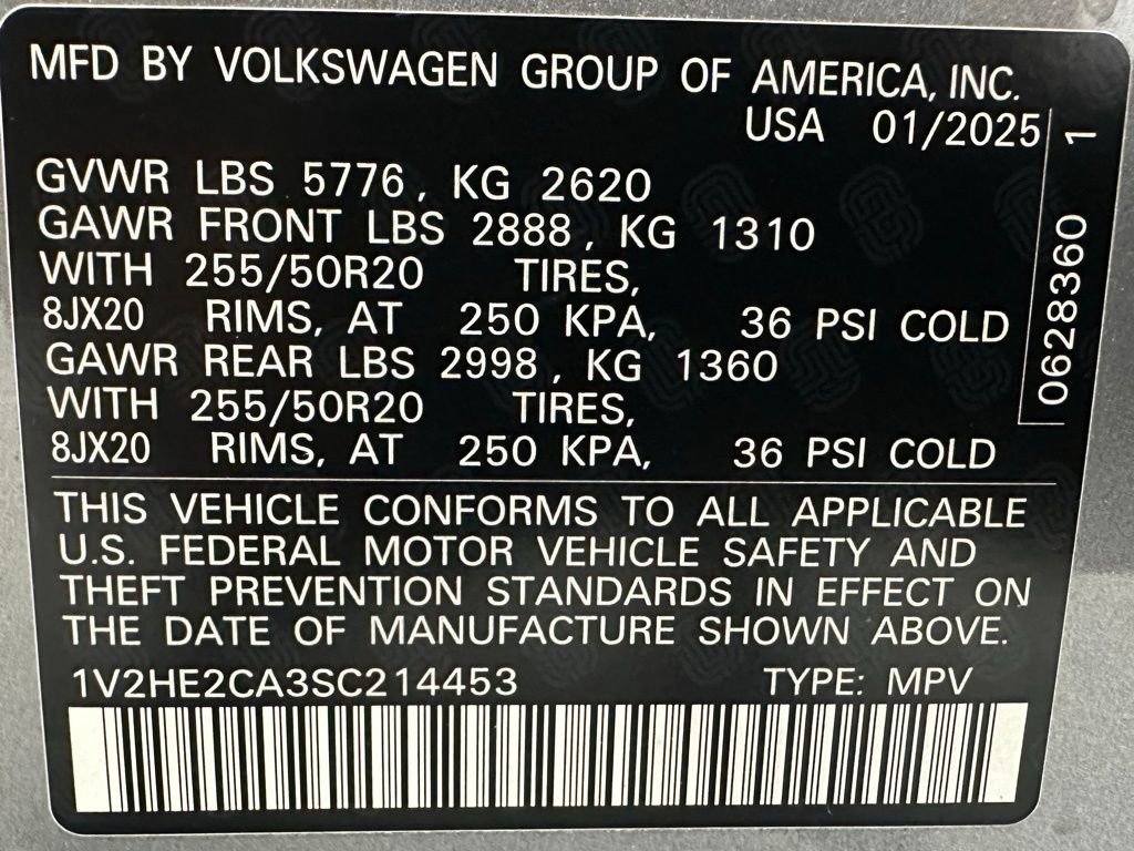 Used 2025 Volkswagen Atlas Cross Sport SE image 11