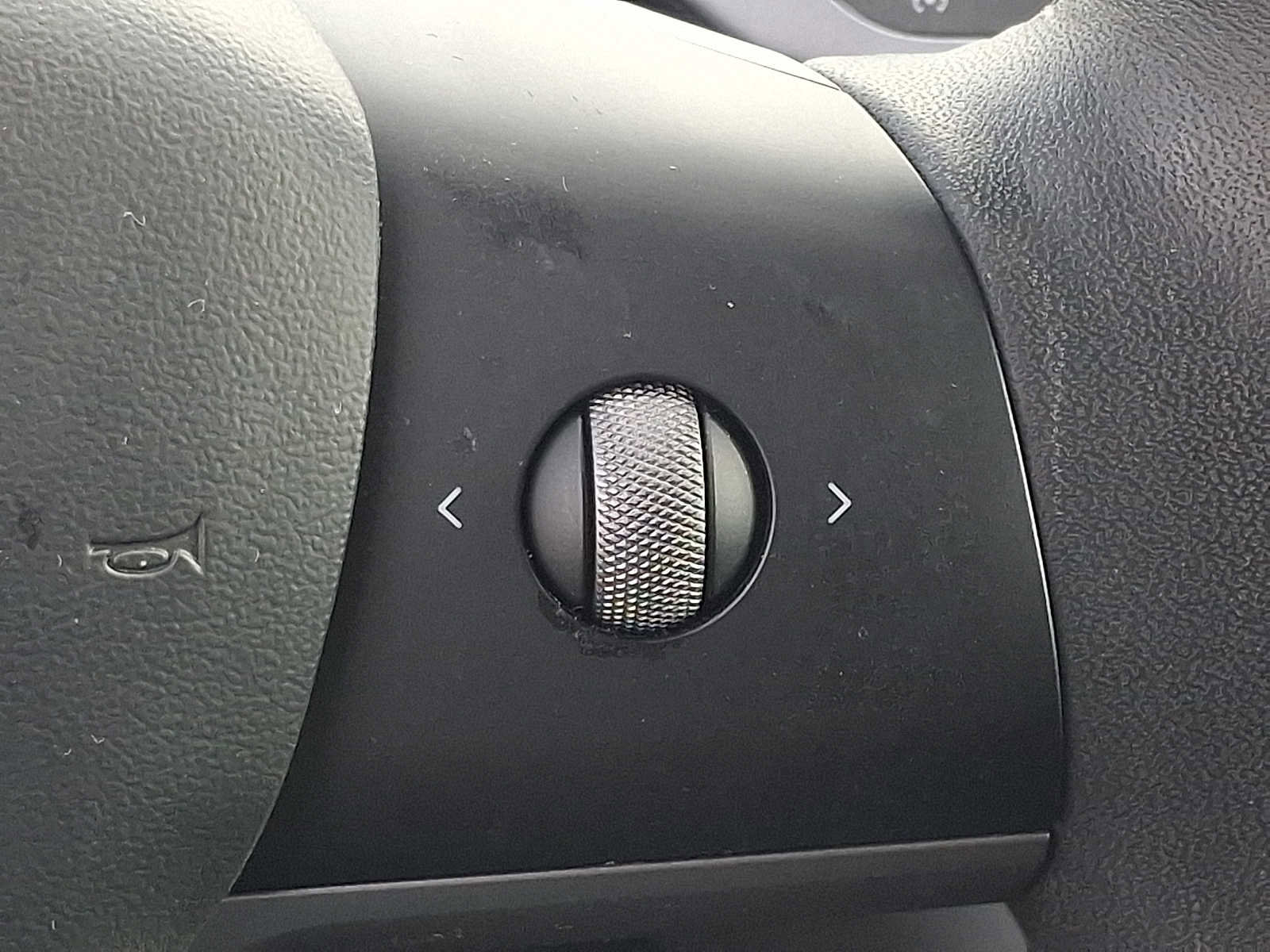 Used 2021 Tesla Model Y Long Range image 23