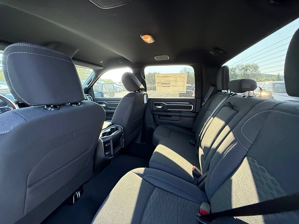 New 2027 RAM 2500 Big Horn AWD/4WD image 25