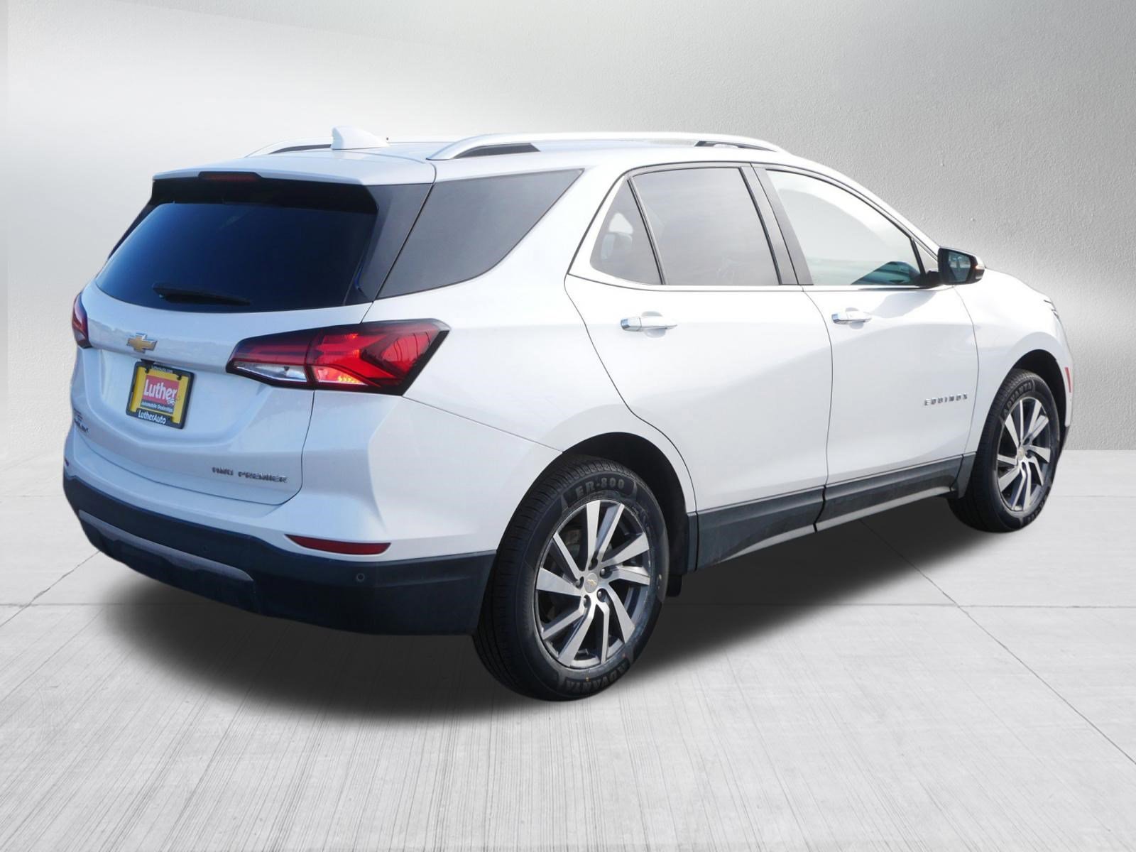 Used 2022 Chevrolet Equinox Premier image 7