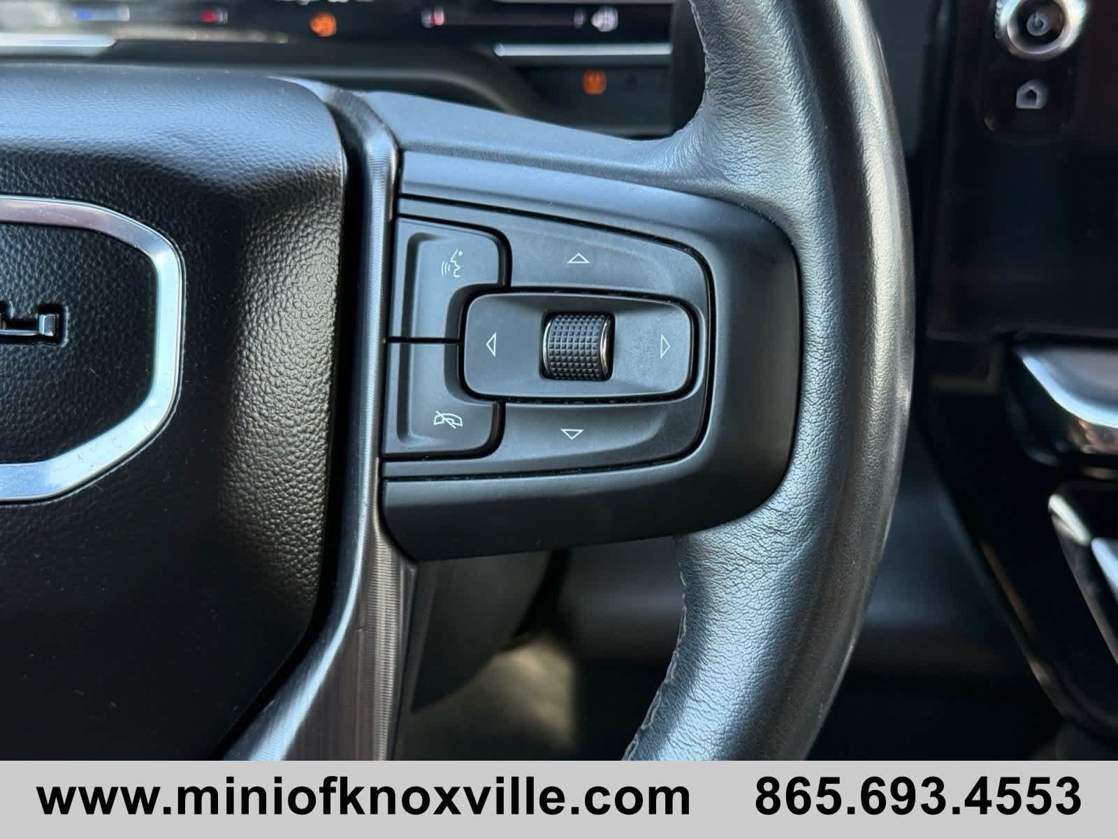 Used 2024 GMC Sierra 2500 Denali Ultimate AWD/4WD image 32