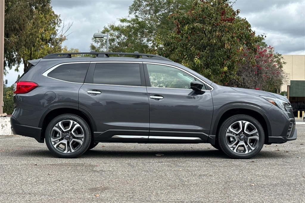 New 2025 Subaru Ascent Touring image 4
