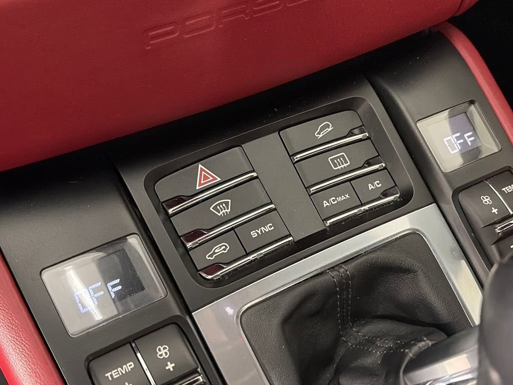 Used 2015 Porsche Macan S AWD/4WD image 21