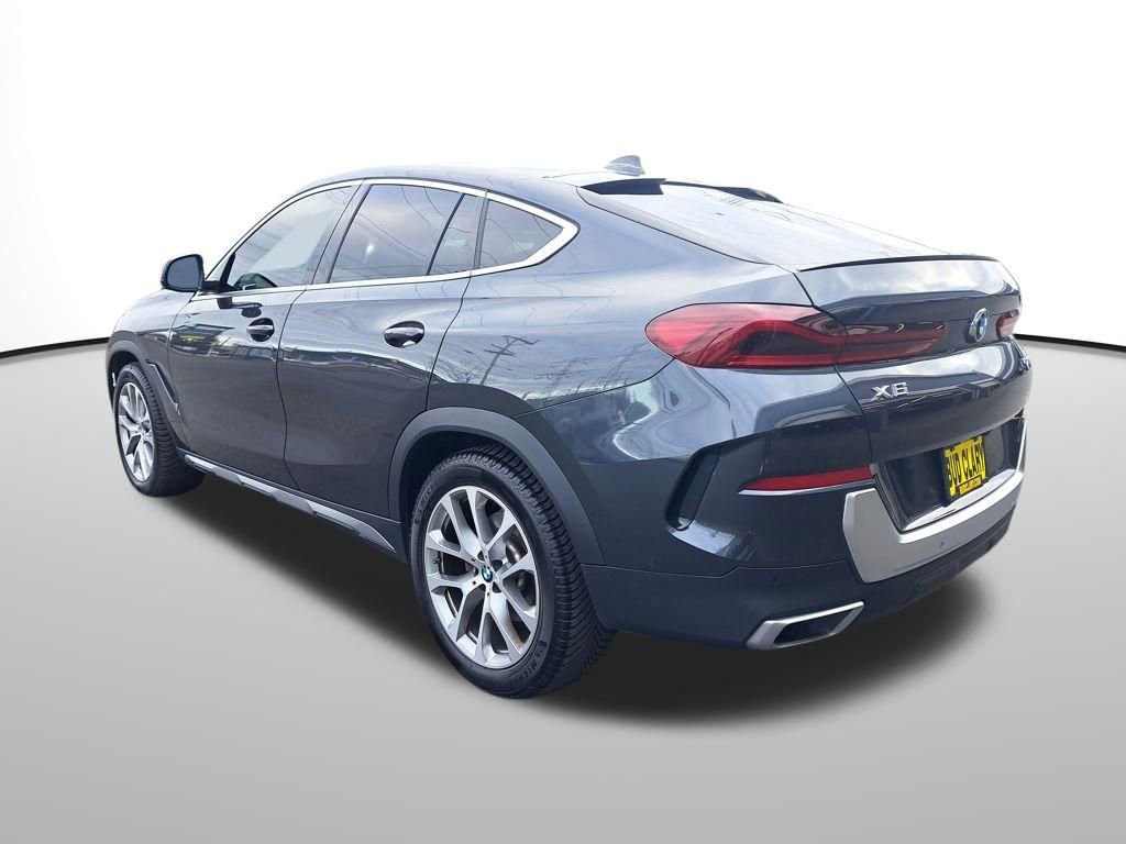Used 2021 BMW X6 xDrive40i image 3