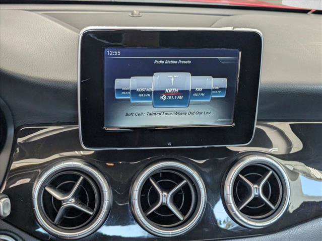 Used 2015 Mercedes-Benz CLA 250 image 13