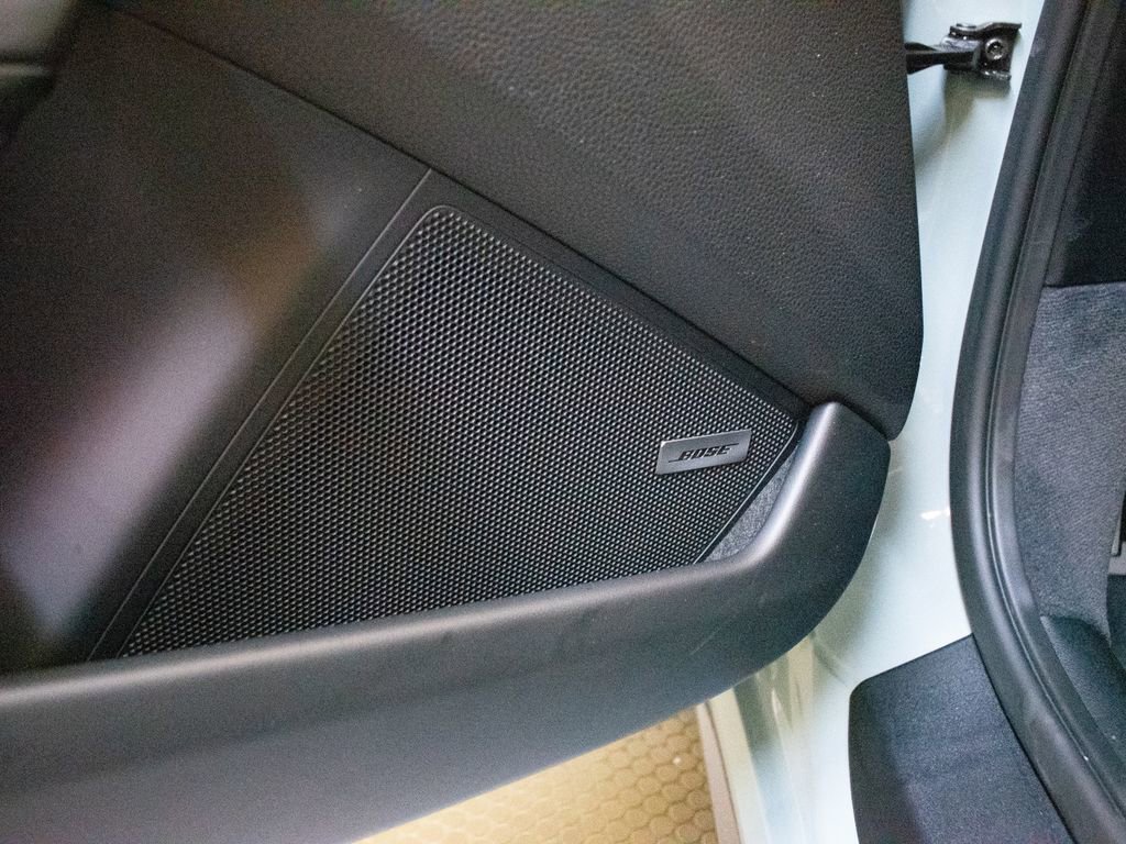 Certified 2025 Porsche 911 Carrera T image 21