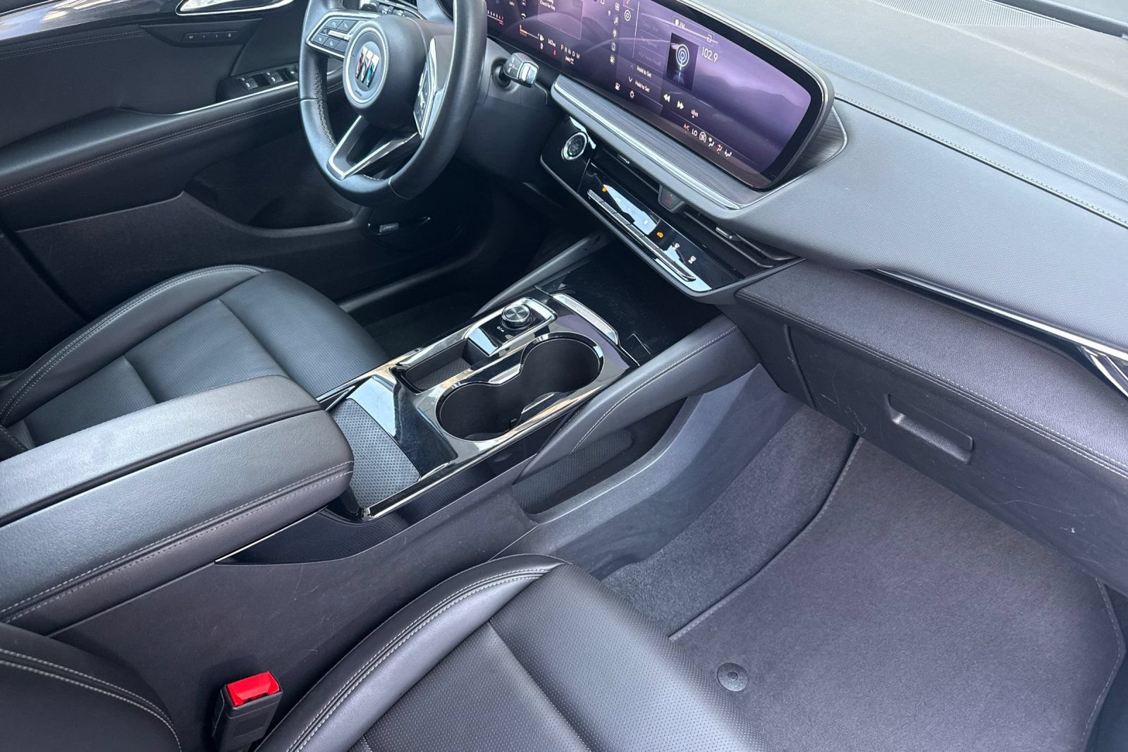 Used 2024 Buick Envision Preferred AWD/4WD image 18