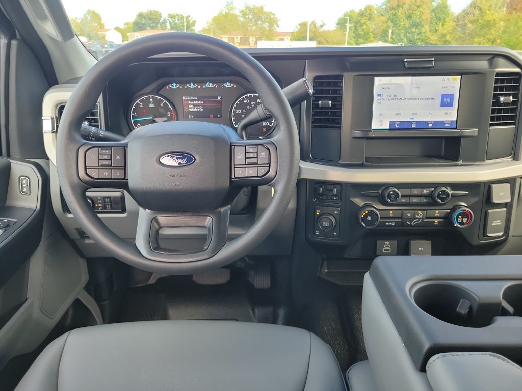 New 2027 Ford F350 XL w/ XL Chrome Package AWD/4WD image 16