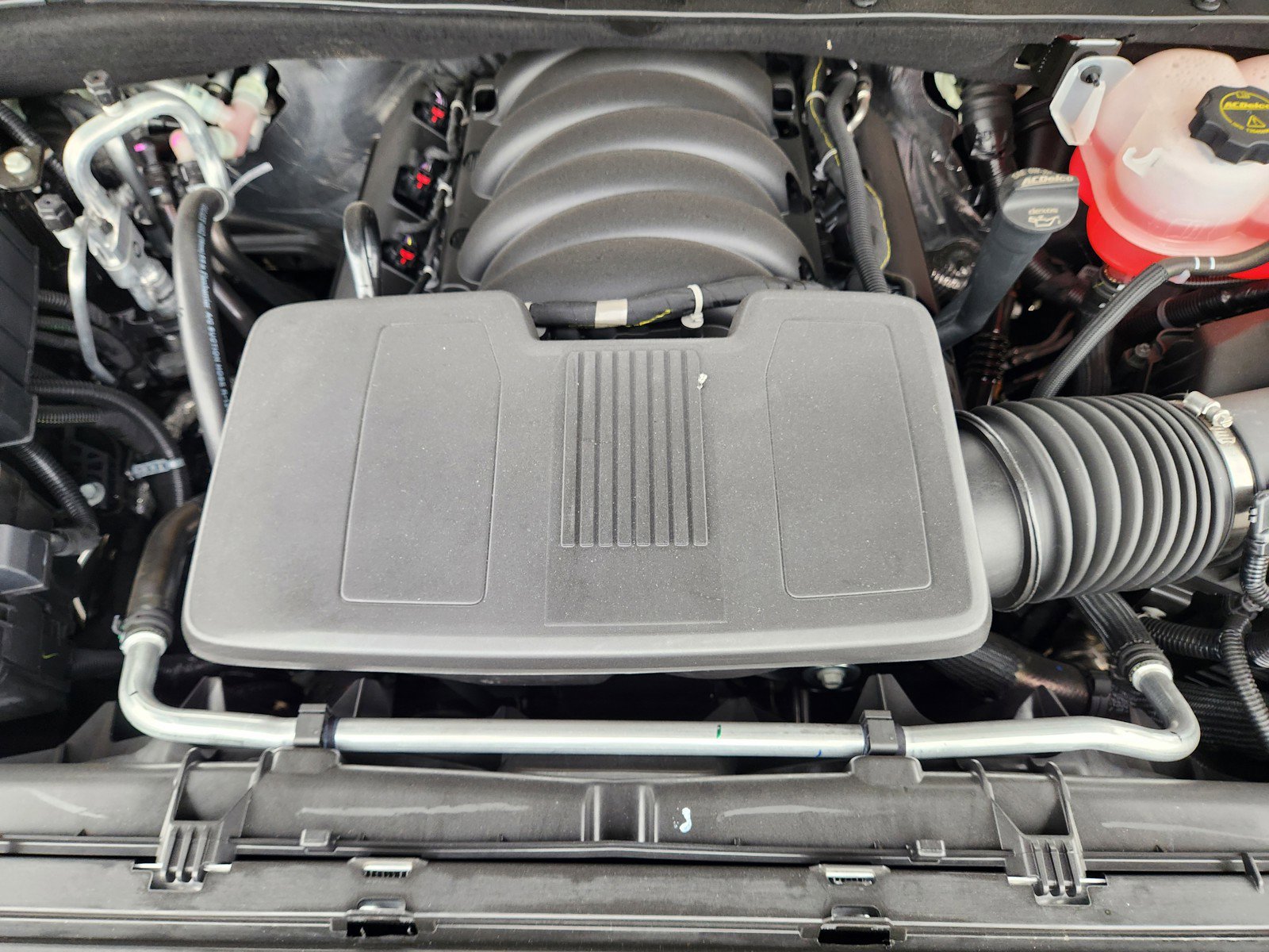 New 2026 Chevrolet Suburban Premier image 24