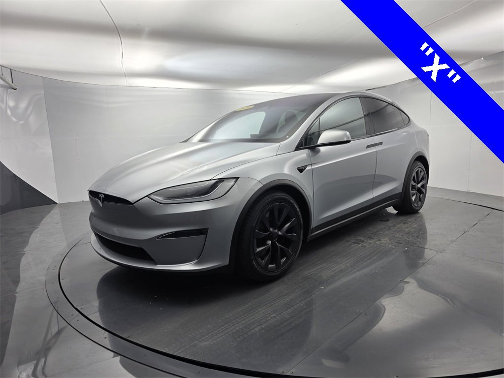 Used 2024 Tesla Model X image 8