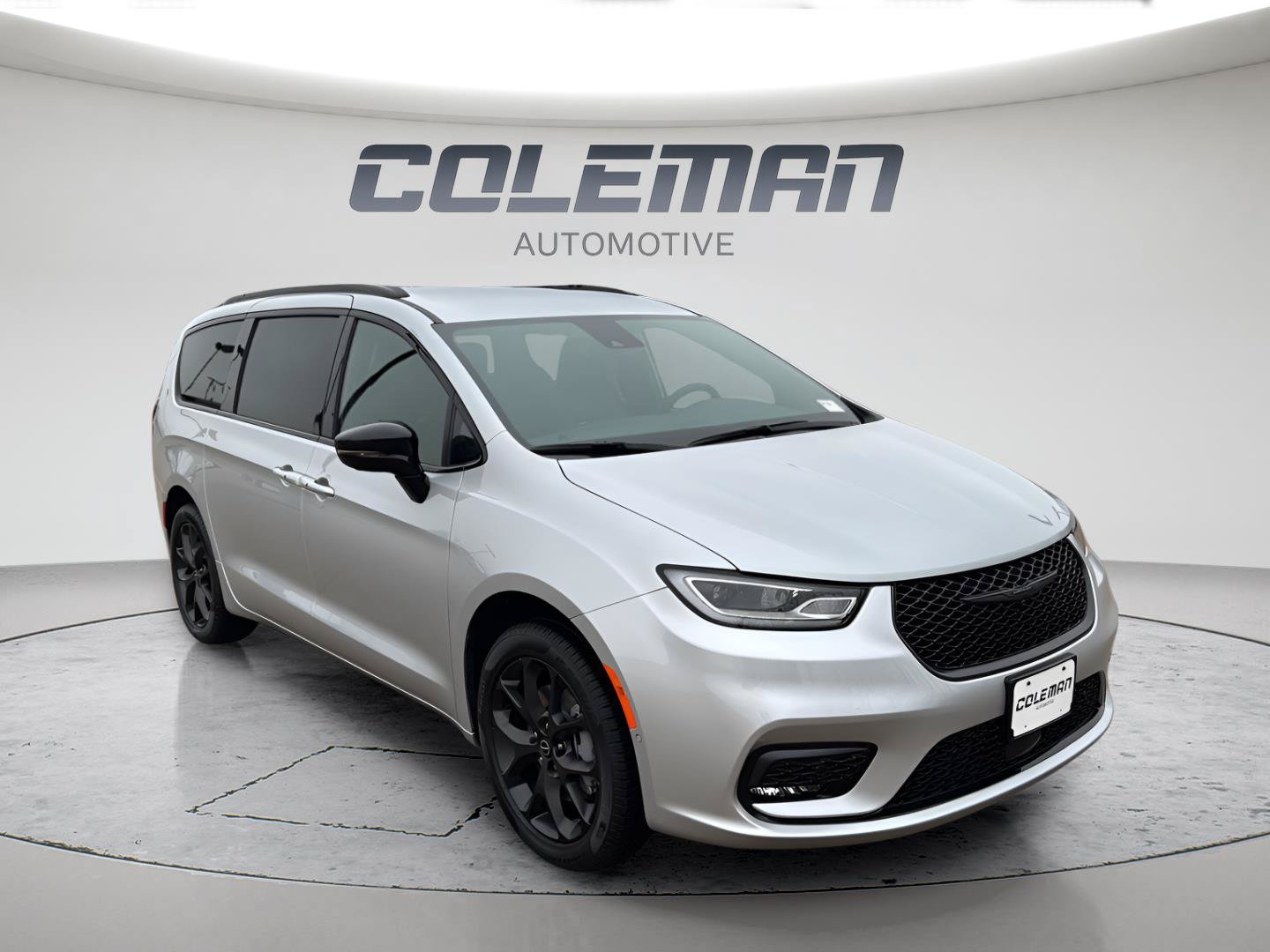New 2026 Chrysler Pacifica Select w/ S Appearance Package AWD/4WD image 11