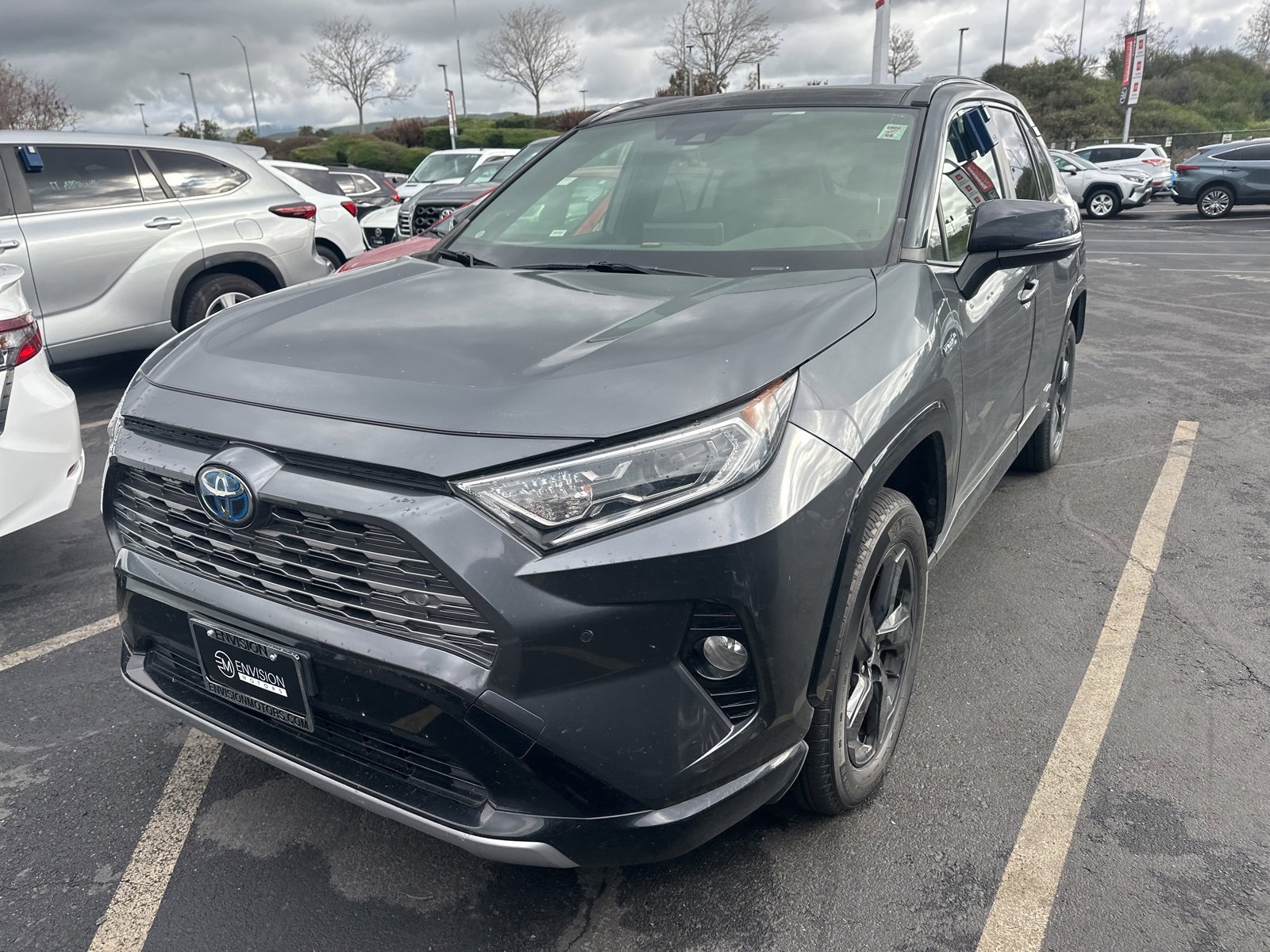 Used 2020 Toyota RAV4 XSE image 2