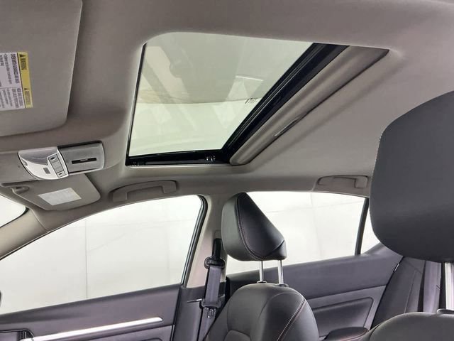 New 2025 Nissan Altima 2.5 SR w/ SR Premium Package image 11