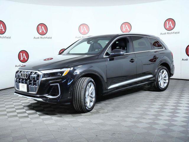 Used 2025 Audi Q7 3.0T Premium Plus AWD/4WD image 4