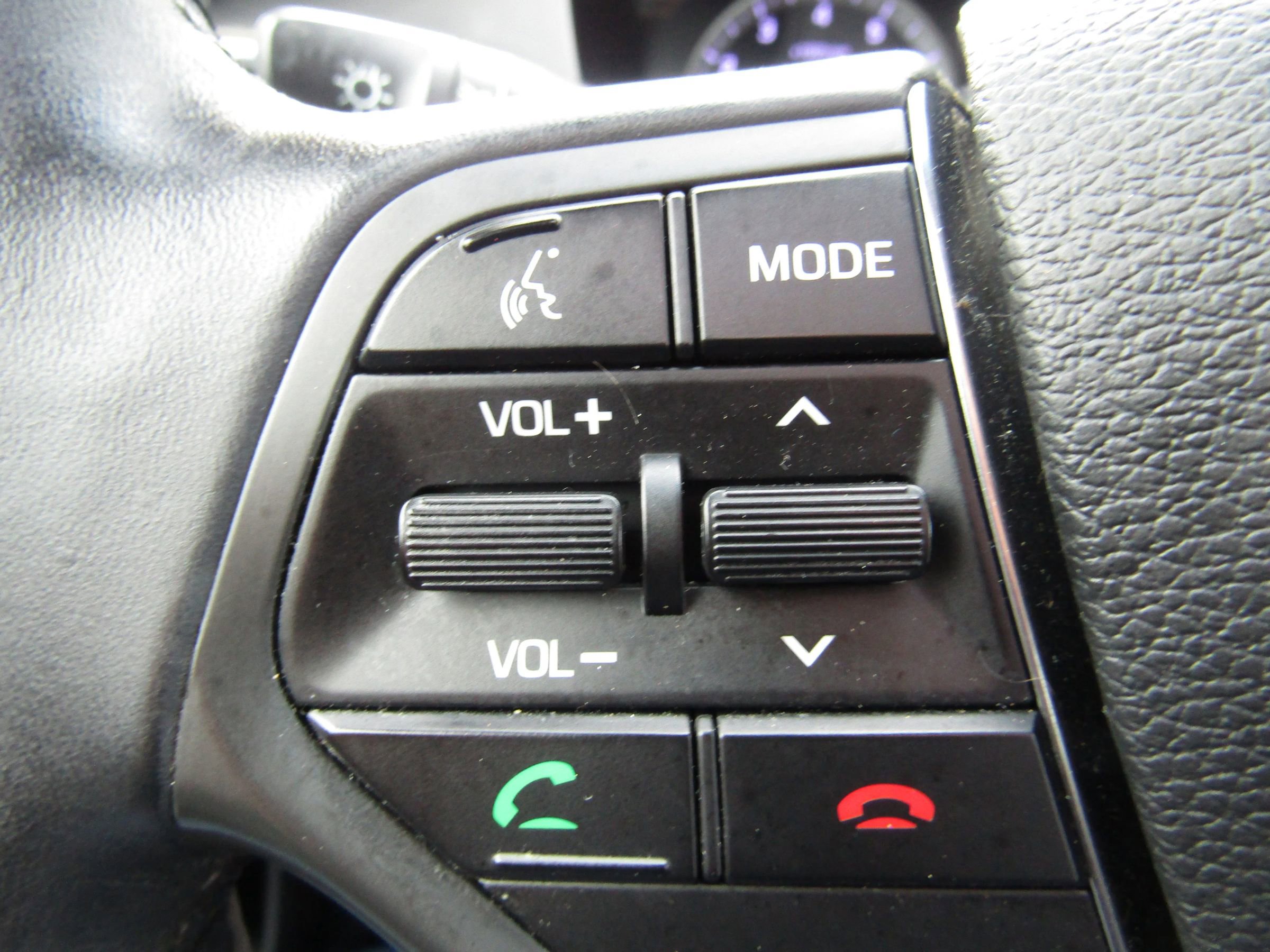 Used 2015 Hyundai Sonata Limited w/ Option Group 06 FWD image 36