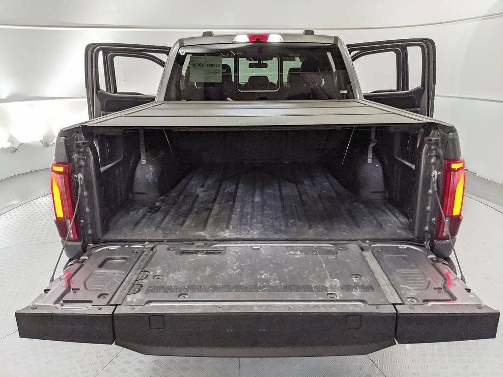 Used 2025 Ford F150 Platinum w/ FX4 Off-Road Package AWD/4WD image 23