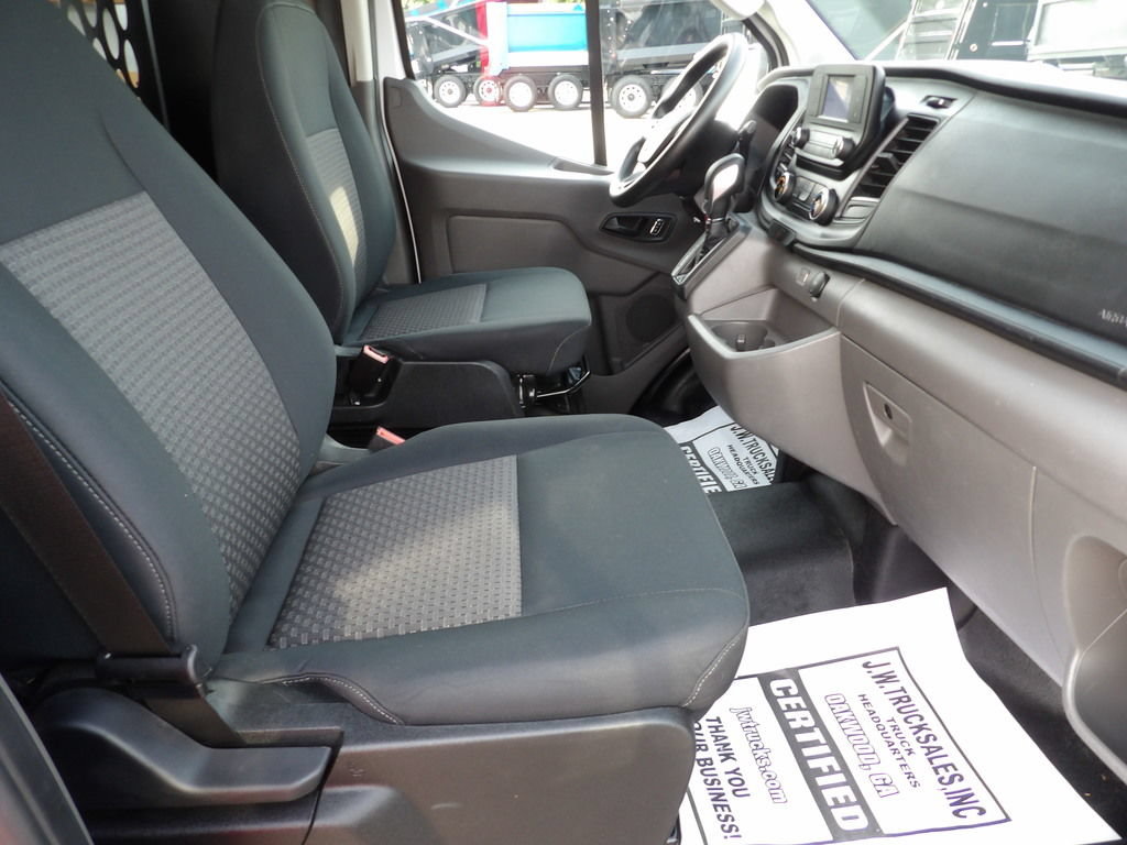 Used 2025 Ford Transit 250 Low Roof w/ Exterior Upgrade Package RWD image 32