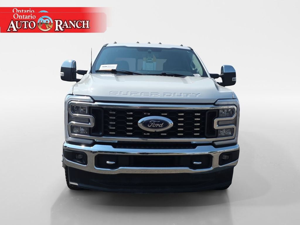 Certified 2024 Ford F350 4x4 Crew Cab DRW Super Duty image 8