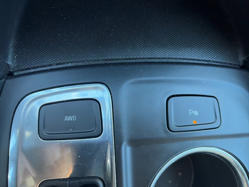 Certified 2024 Chevrolet Equinox LT w/ LPO, Floor Liner Package image 29