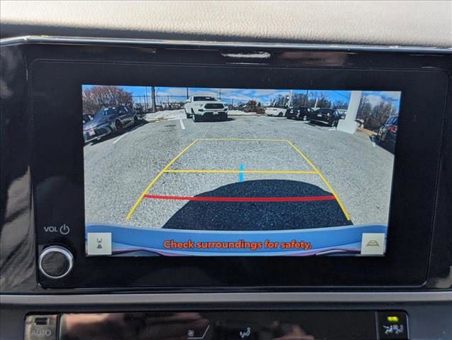 Used 2025 Toyota Camry LE image 14