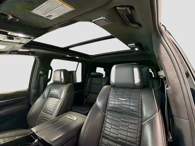 Certified 2021 Cadillac Escalade Premium Luxury Platinum AWD/4WD image 20