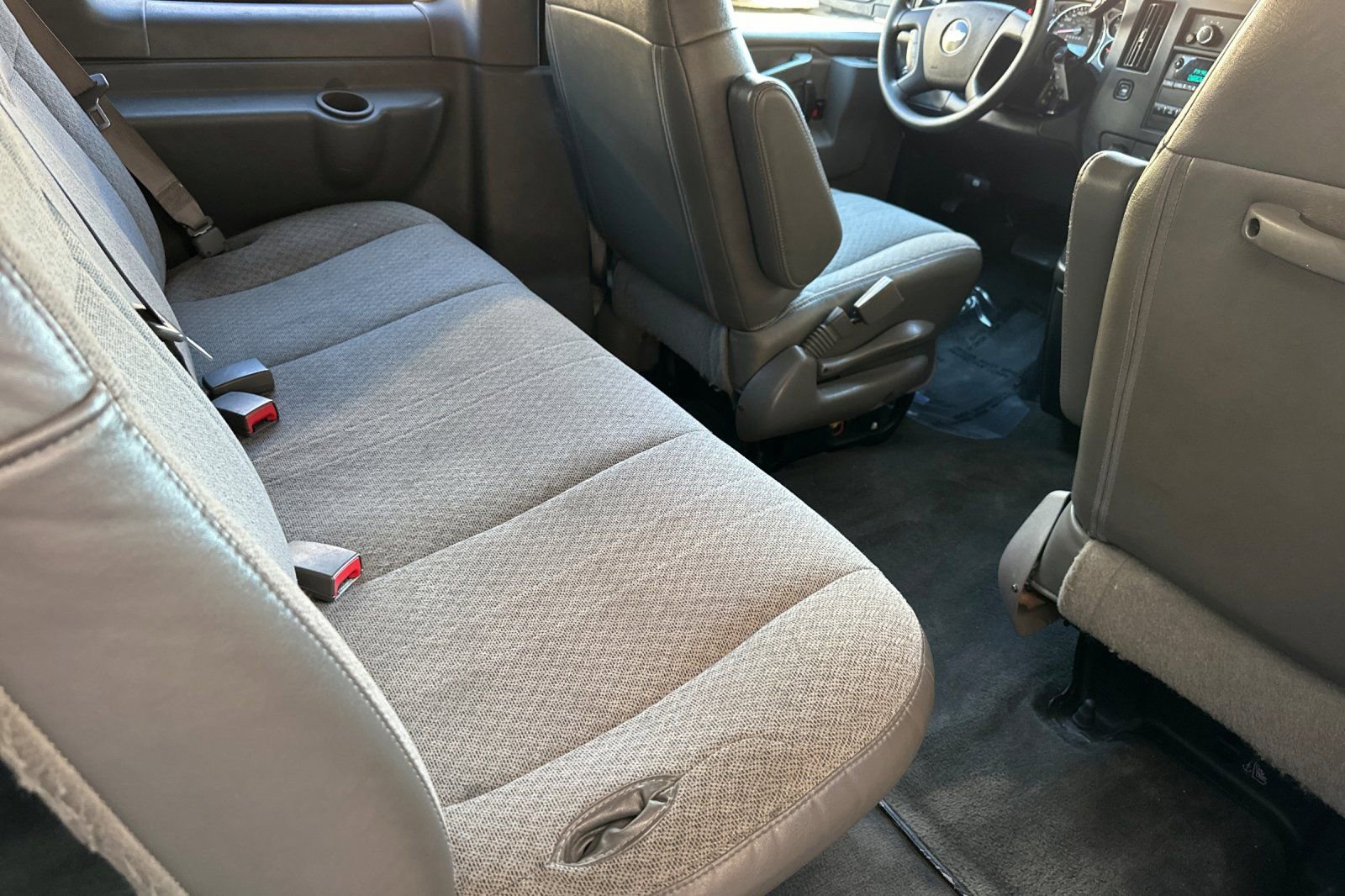 Certified 2019 Chevrolet Express 3500 LT w/ LT Preferred Equipment Group image 19