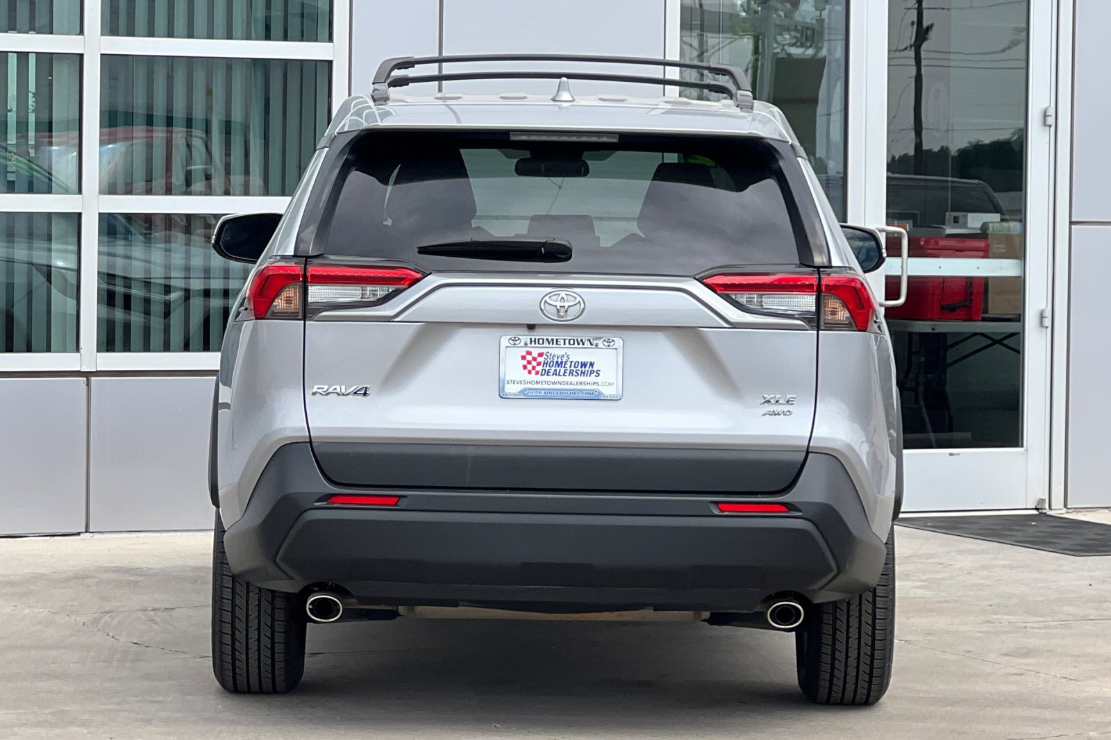 Certified 2022 Toyota RAV4 XLE AWD/4WD image 5