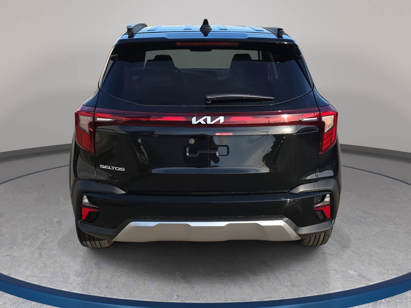 New 2026 Kia Seltos S FWD image 6