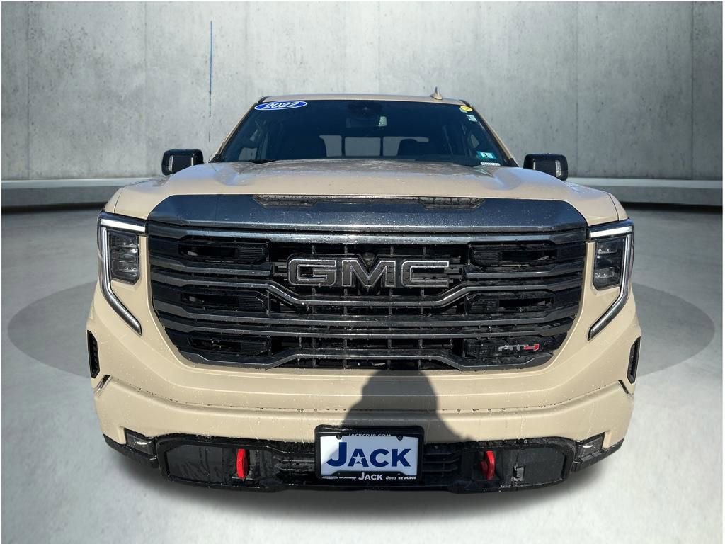 Used 2022 GMC Sierra 1500 AT4 w/ AT4 Preferred Package image 11