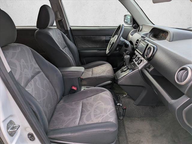 Used 2014 Scion xB FWD image 15