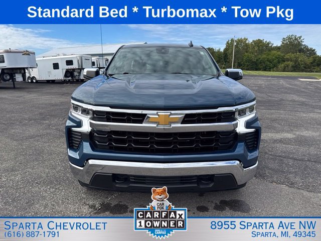 Used 2024 Chevrolet Silverado 1500 LT AWD/4WD image 8