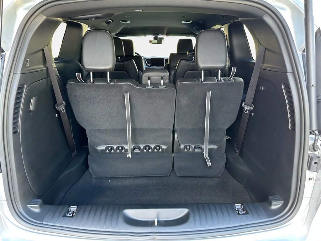 New 2026 Chrysler Pacifica Select image 30