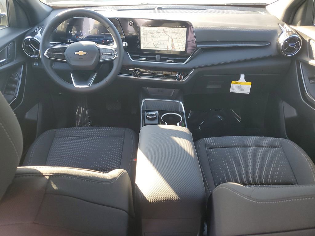 New 2026 Chevrolet Equinox LT w/ Safety and Technology Package image 9