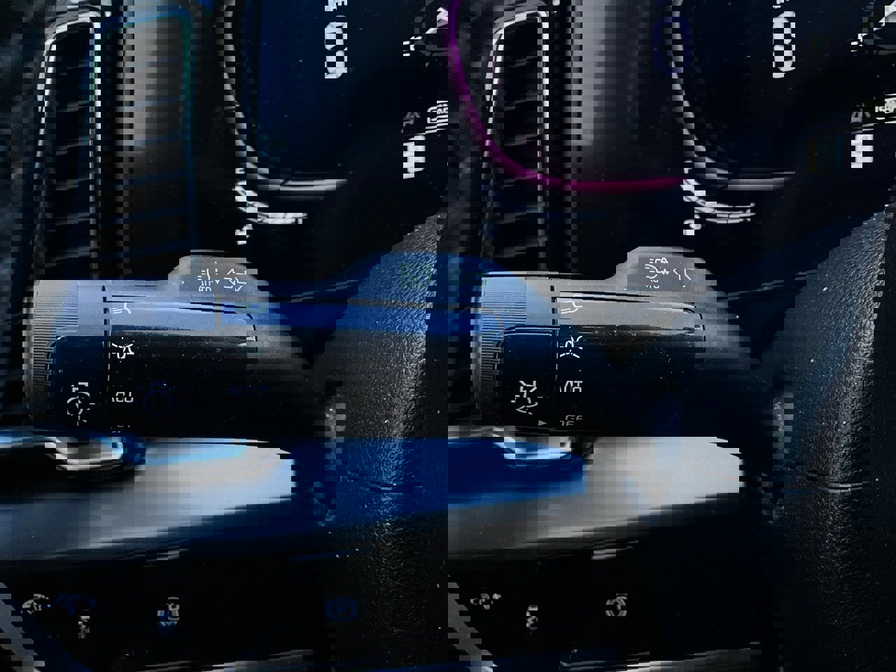 Used 2023 Kia Sportage EX image 38