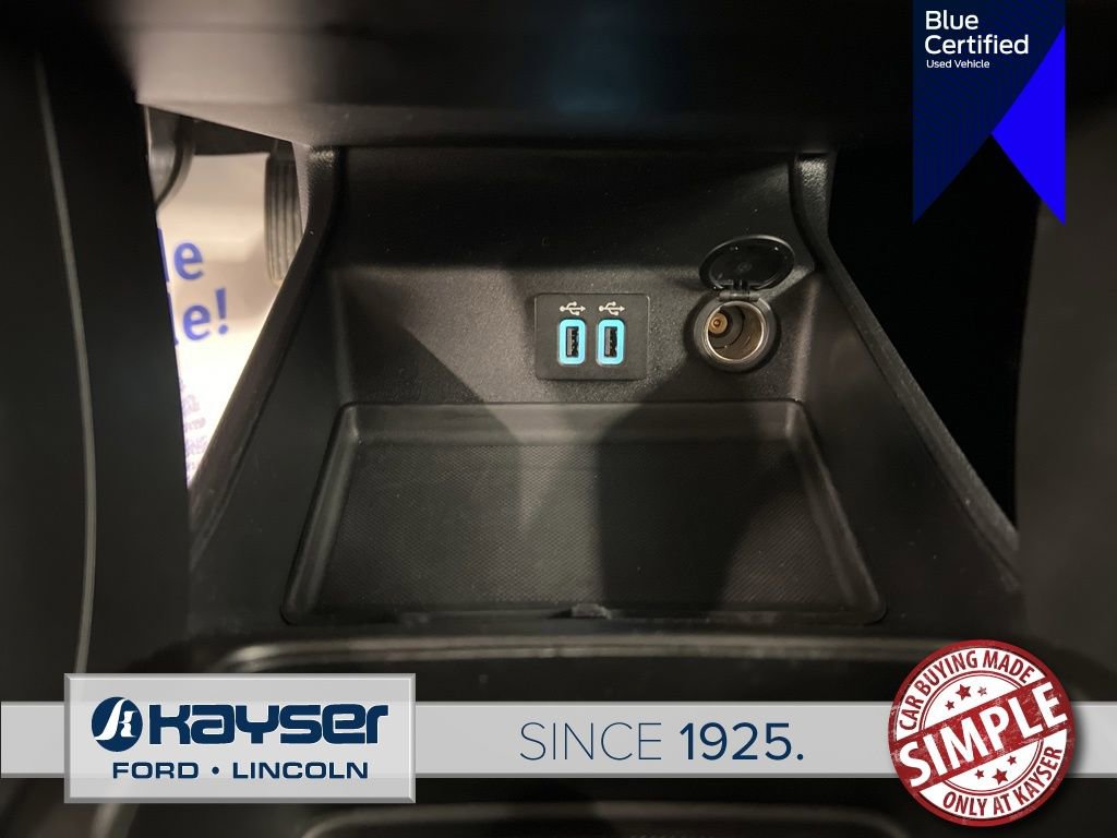 Used 2020 Ford Fusion Energi Titanium FWD image 15