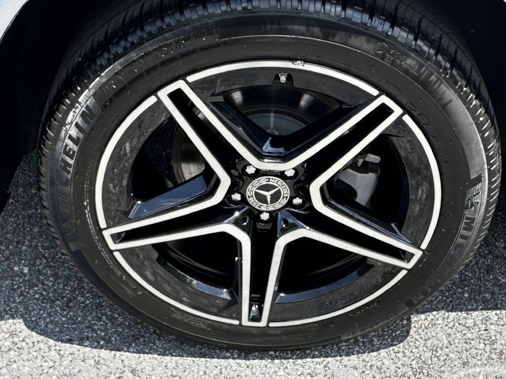 Certified 2025 Mercedes-Benz GLS 450 4MATIC w/ AMG Line Exterior image 21