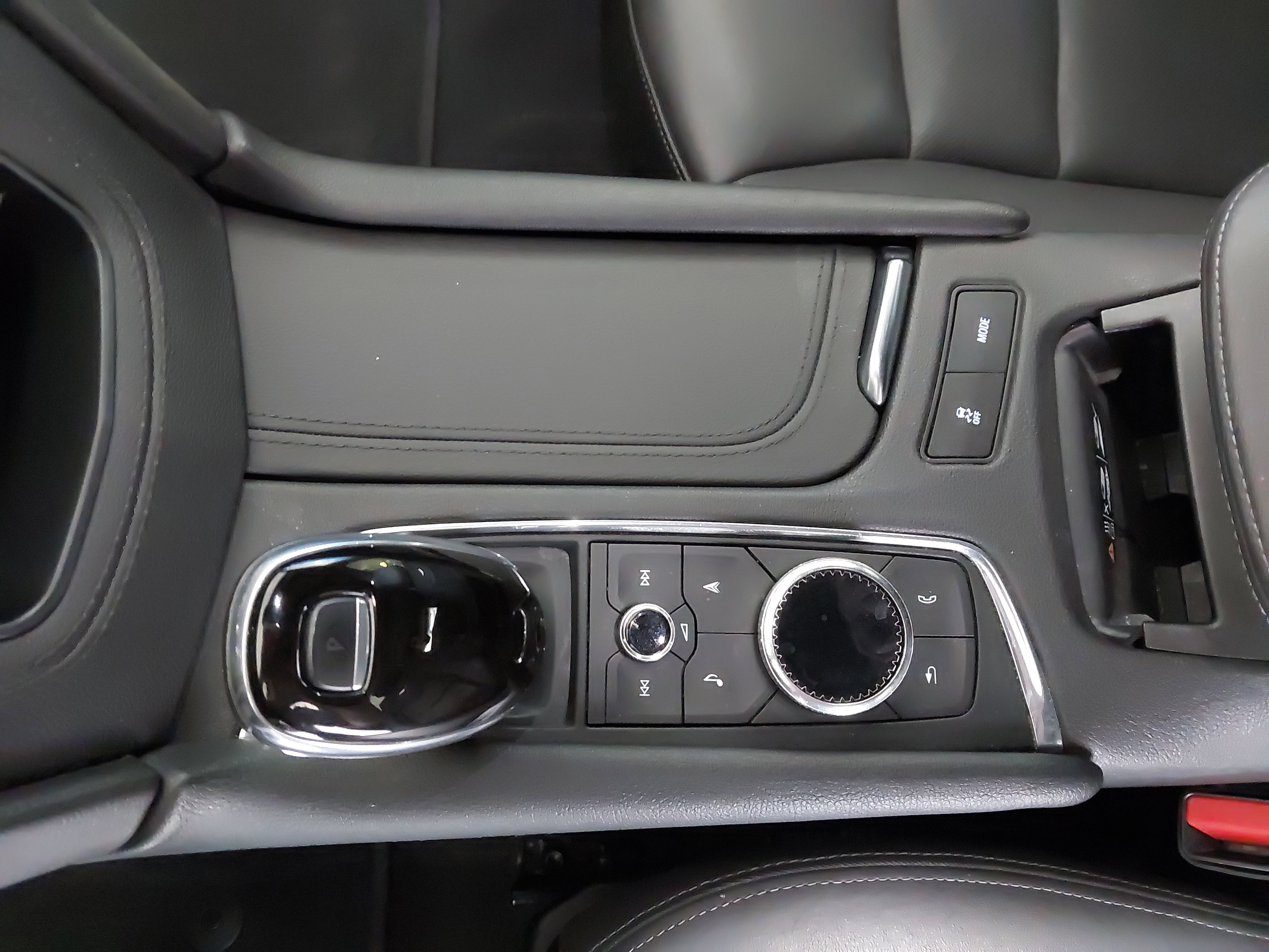 Used 2021 Cadillac XT5 Premium Luxury FWD image 22